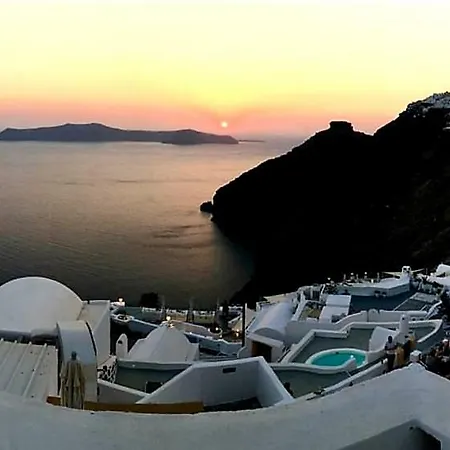 ゲストハウス エーリノ 4*