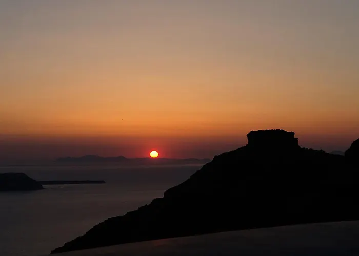 ゲストハウス エーリノ 4*